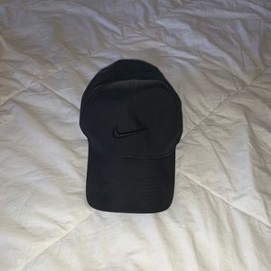 Nike Heritage86 Black Adjustable Cap